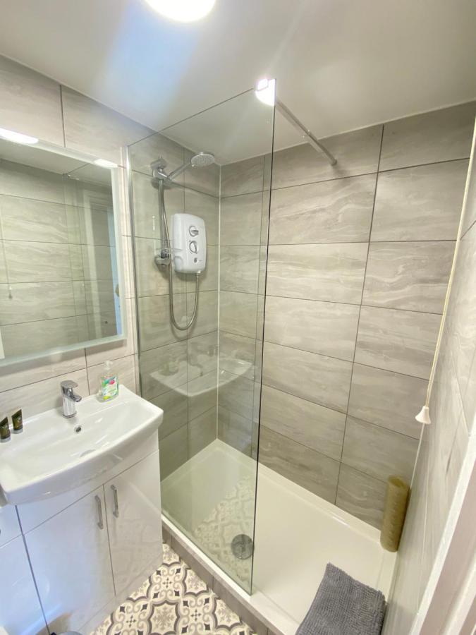 Anjalea Villa Ню Милтън Екстериор снимка